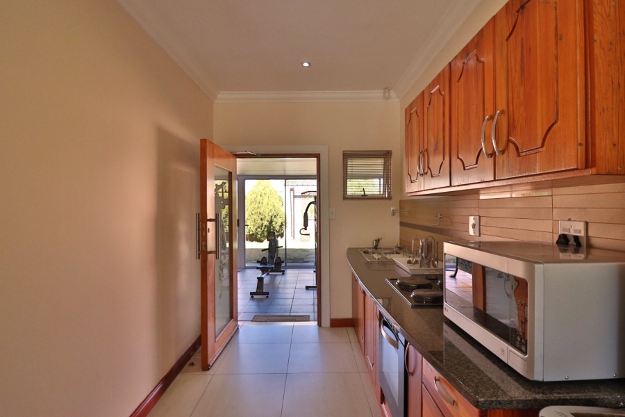 4 Bedroom Property for Sale in Helicon Heights Free State